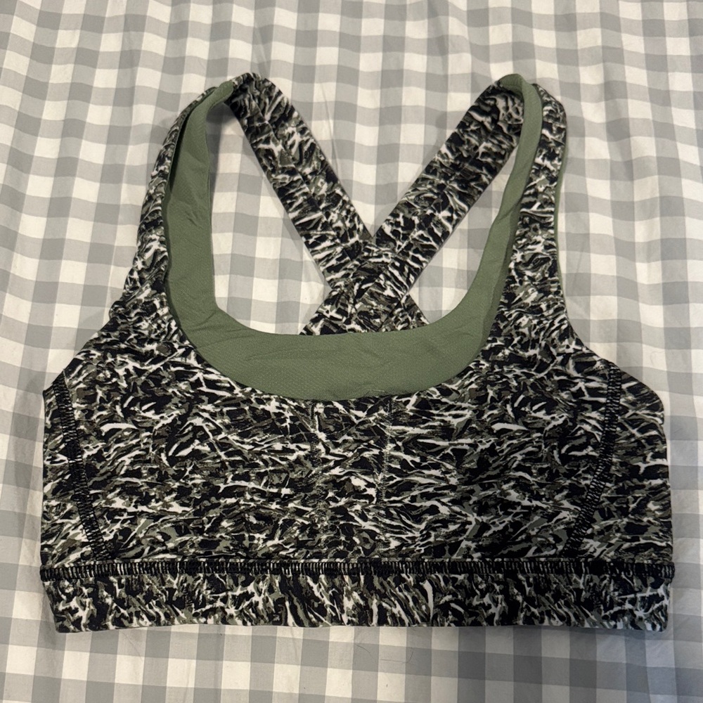 Lululemon Stash & Run Sports Bra, Size 4